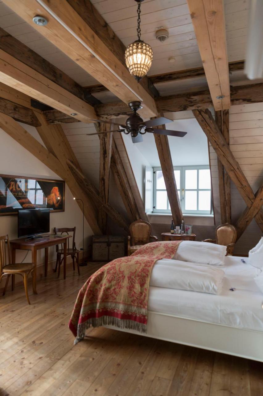 Hotel Orphee - Grosses Haus Regensburg Bagian luar foto